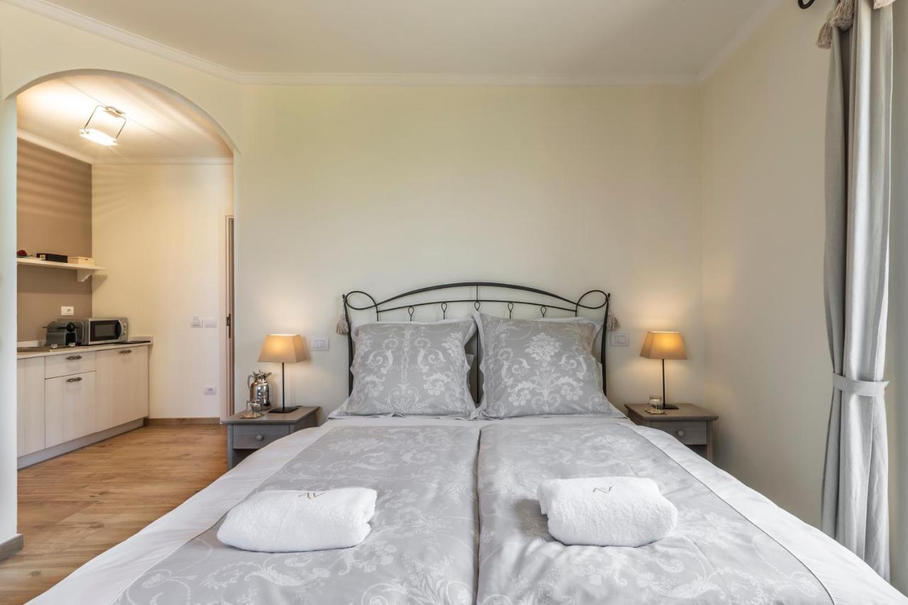 Alta Villa The Countryhouse Adults Only Boutique Bnb Vigliano d'Asti 외부 사진