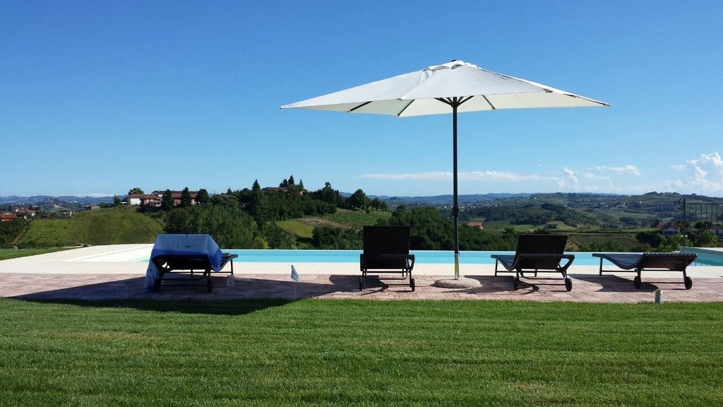 Alta Villa The Countryhouse Adults Only Boutique Bnb Vigliano d'Asti 외부 사진