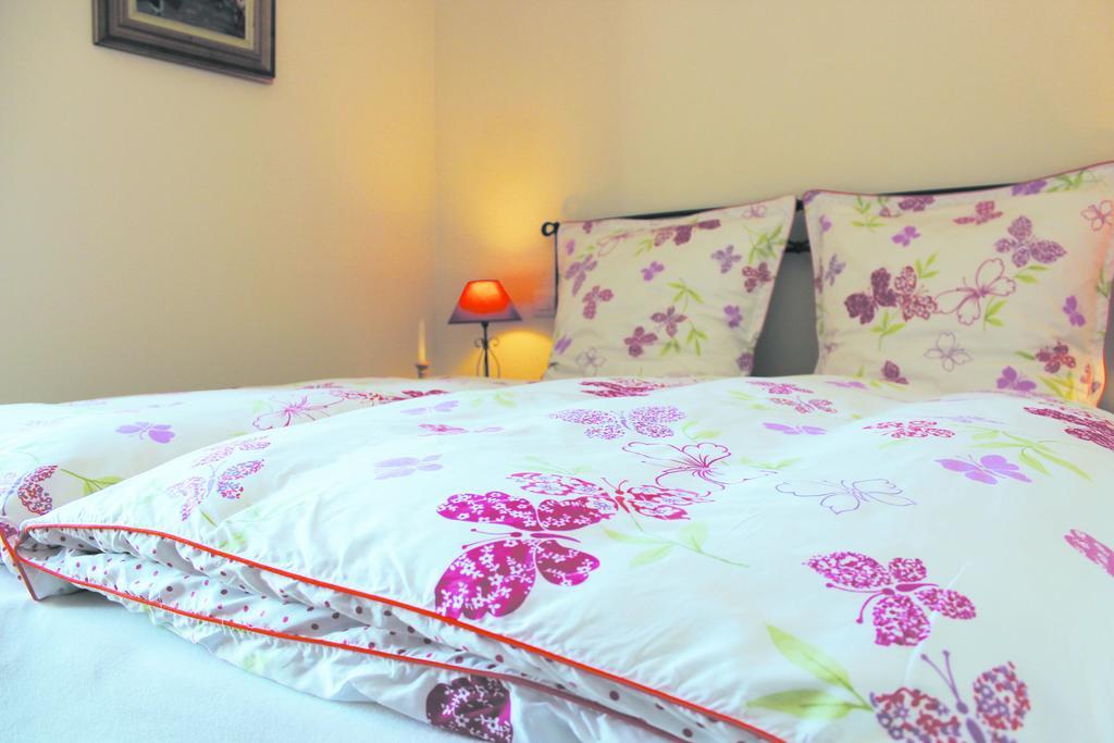Alta Villa The Countryhouse Adults Only Boutique Bnb Vigliano d'Asti 객실 사진