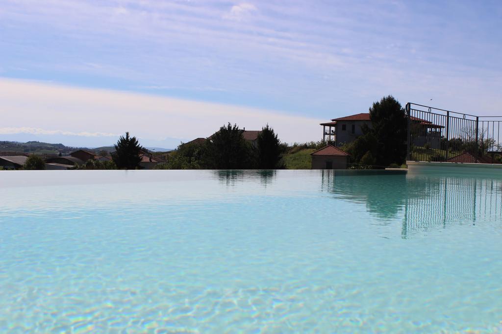 Alta Villa The Countryhouse Adults Only Boutique Bnb Vigliano d'Asti 외부 사진