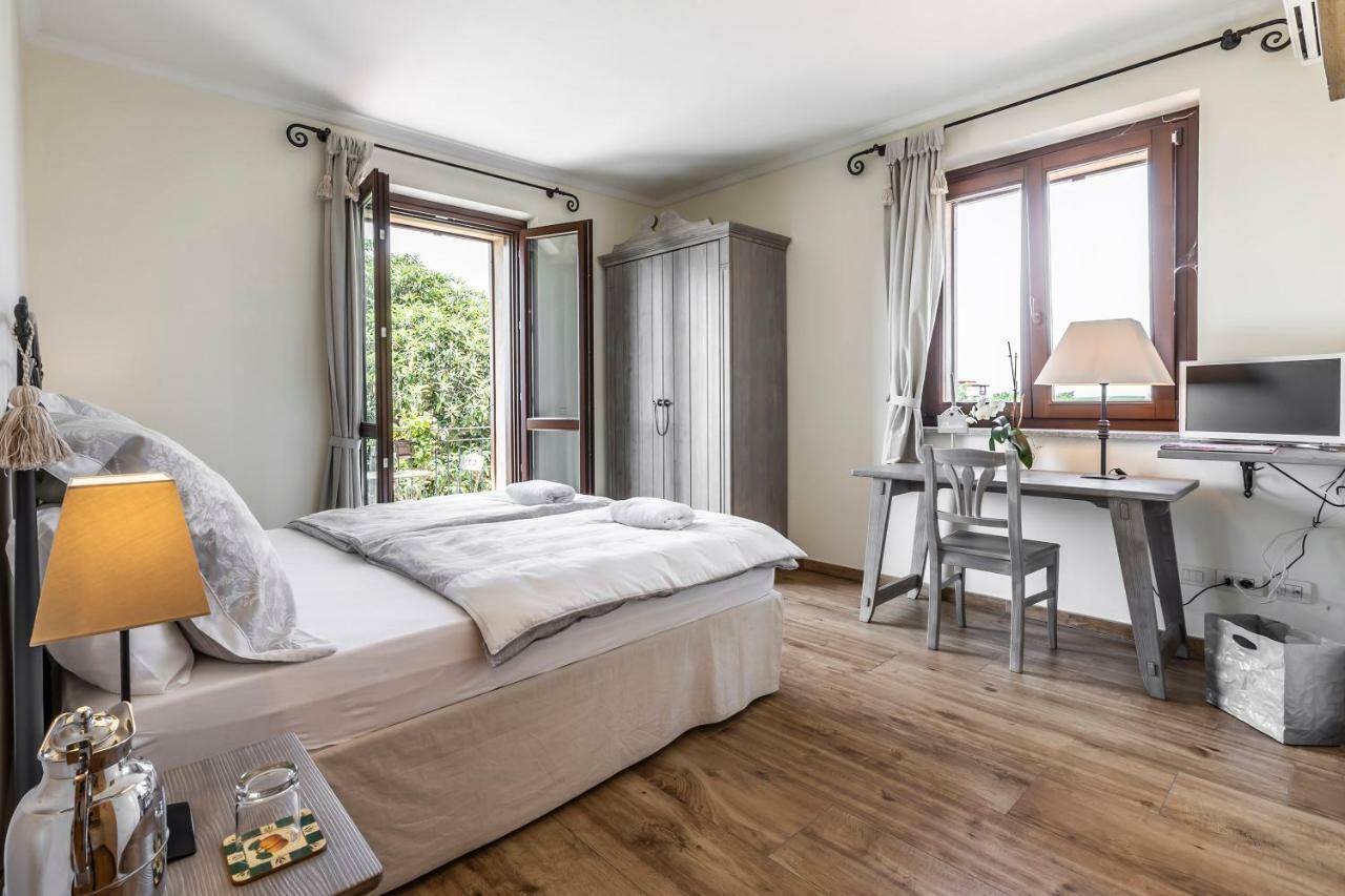 Alta Villa The Countryhouse Adults Only Boutique Bnb Vigliano d'Asti 외부 사진